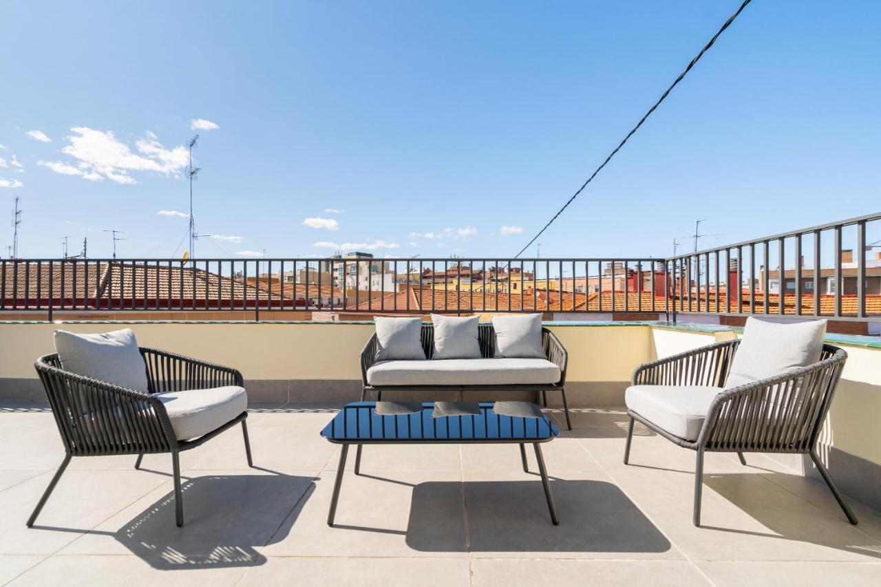 Atico Reformado En Madrid Rio Alquiler Temporal Apartment Exterior photo